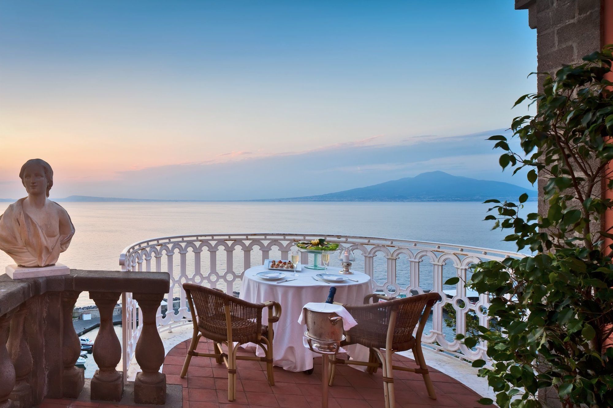 Grand Hotel Excelsior Vittoria Sorrento Exterior photo